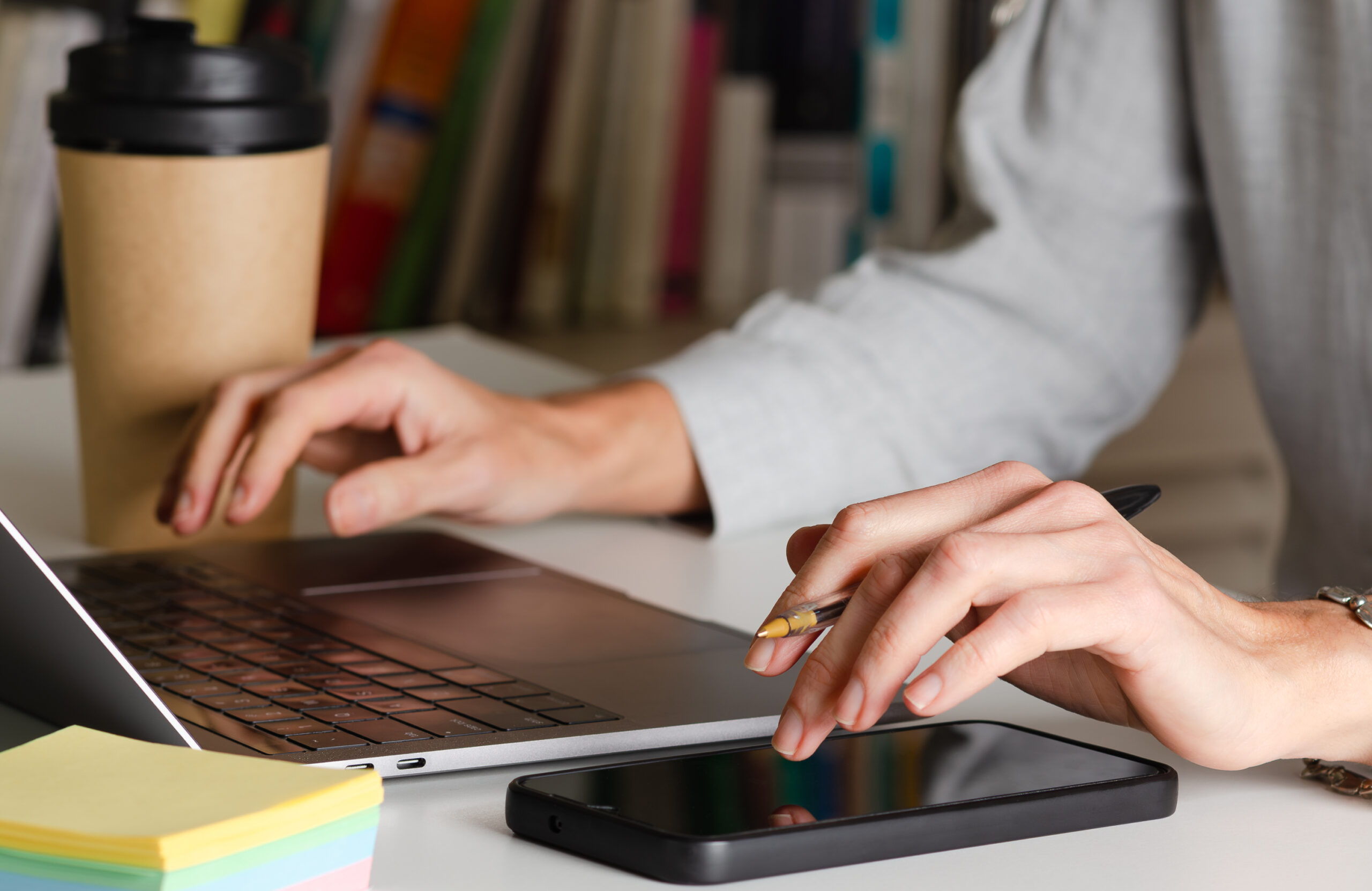 Emprender no debería significar convertirse en experto en impuestos